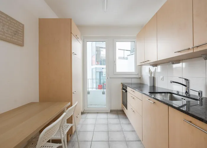 Downtown Dream 3,5br With Balcony And Style Ba42 * Zurich