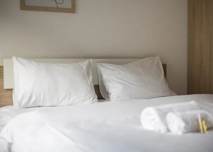 Downtown Dream 3,5br With Balcony And Style Ba42 Цюрих