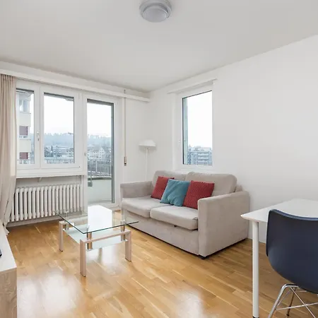 Downtown Dream 3,5br With Balcony And Style Ba42 * チューリッヒ